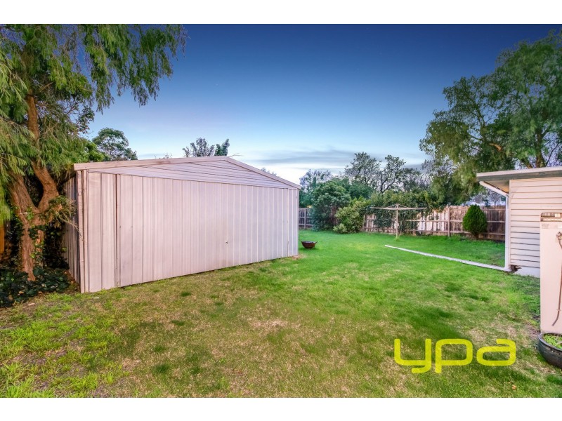 28 Exford Road, Melton South VIC 3338
