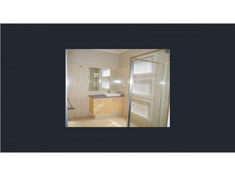 1 Flemmings Avenue, Melton West VIC 3337