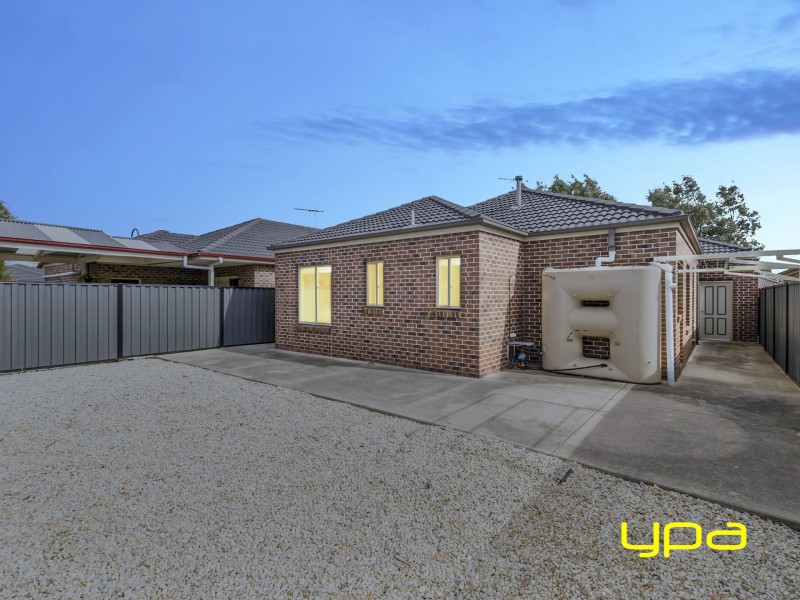 7 Silverleaf Drive, Melton VIC 3337