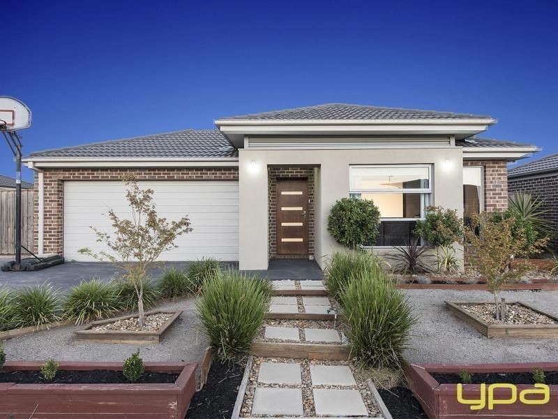 24 Finlay Avenue, Melton West VIC 3337