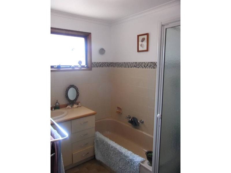 52 Childs Street, Melton South VIC 3338