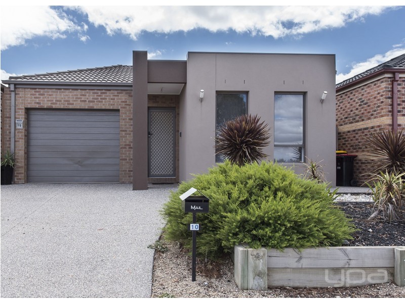 10 Acumin Street, Brookfield VIC 3338