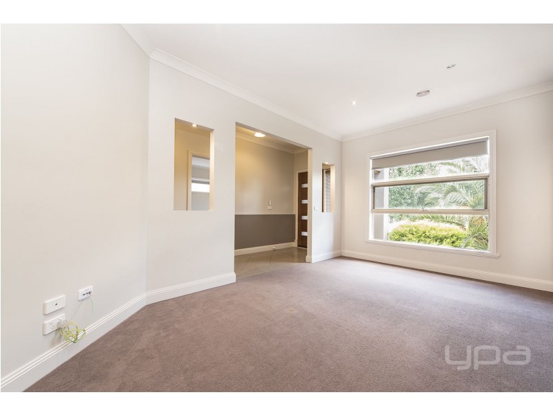 51 Gallery Avenue, Melton West VIC 3337