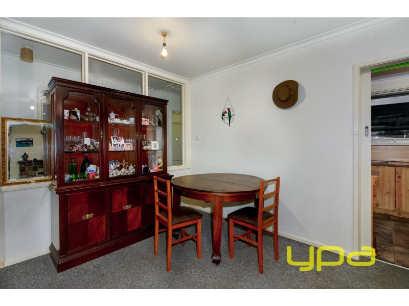 40 Quail Crescent, Melton VIC 3337