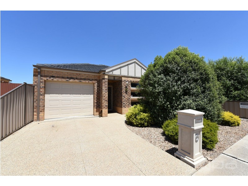 1/87 Black Dog Drive, Brookfield VIC 3338