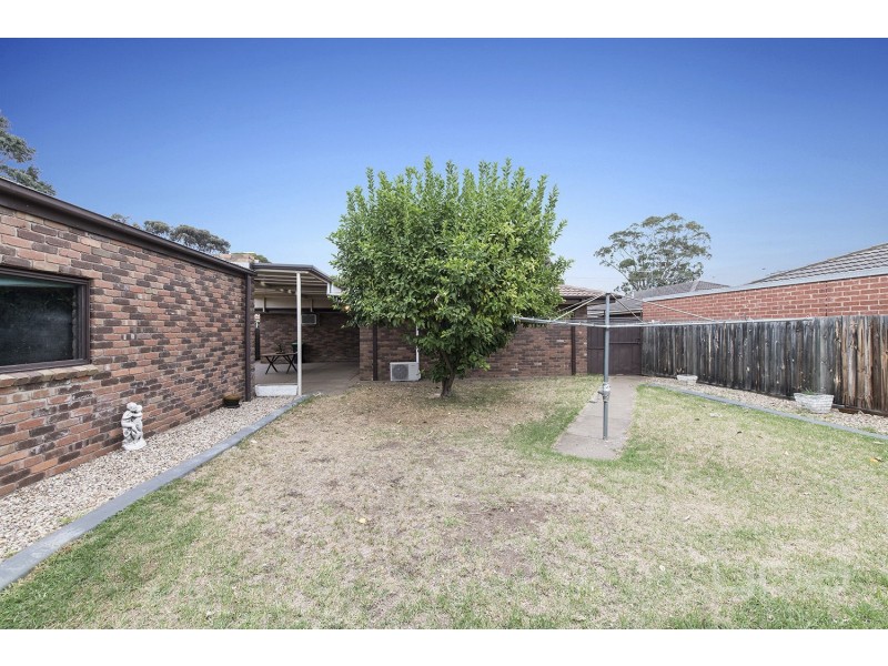 4 Northcott Street, Melton South VIC 3338