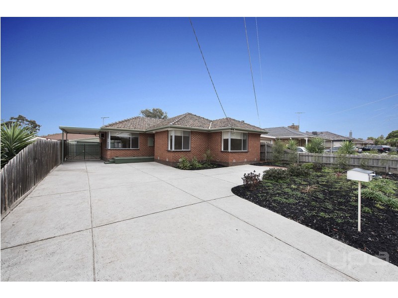 27 Yuille Street, Melton VIC 3337