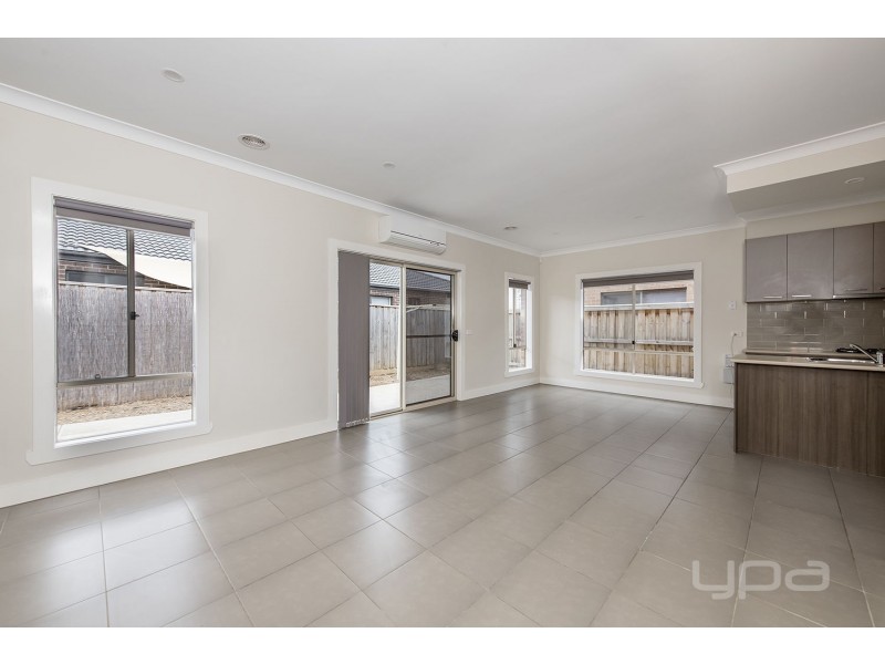 4 Acumin Street, Brookfield VIC 3338