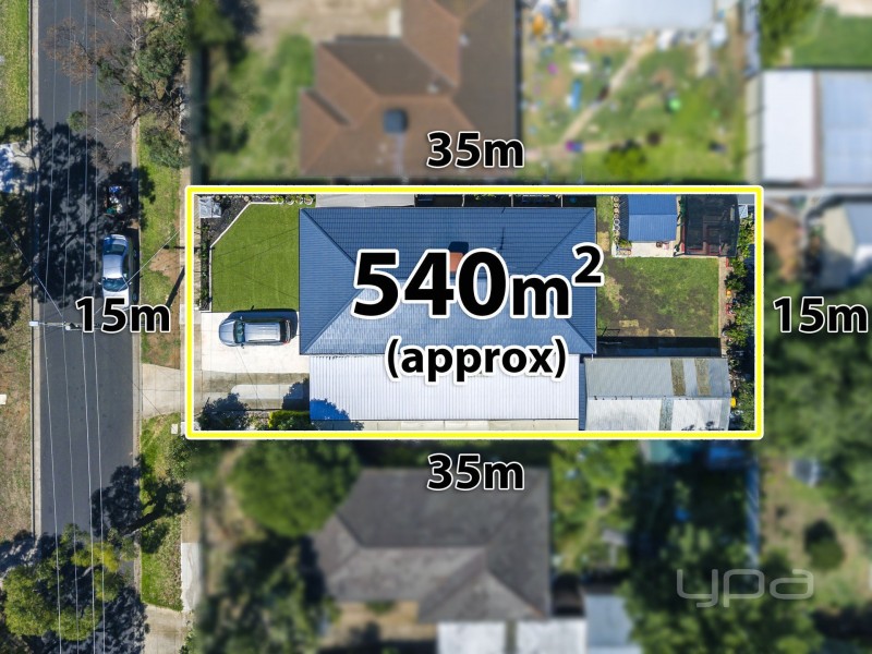 9 Acacia Crescent, Melton South VIC 3338