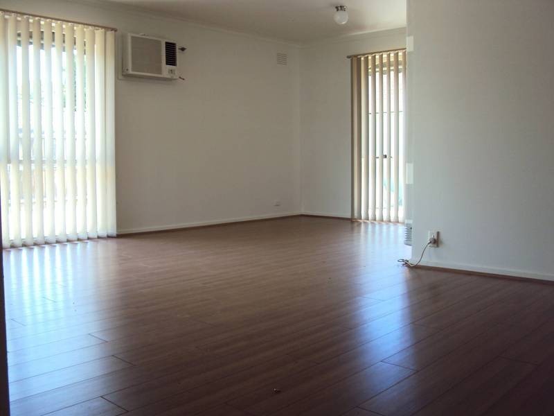 5 Hilton Way, Melton West VIC 3337