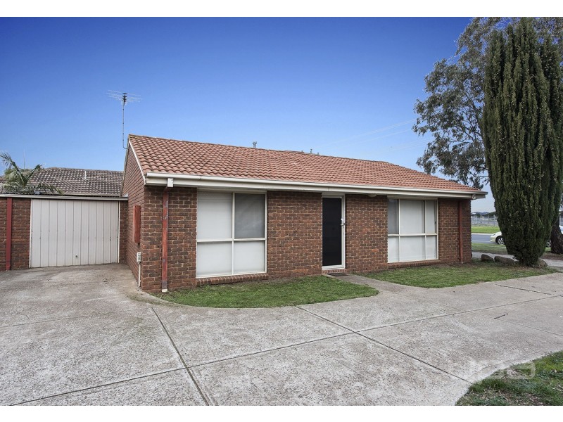 2/86-88 Brooklyn Road, Melton South VIC 3338