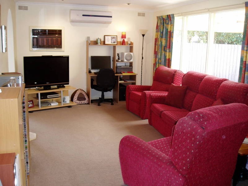 3 Brand Court, Melton South VIC 3338