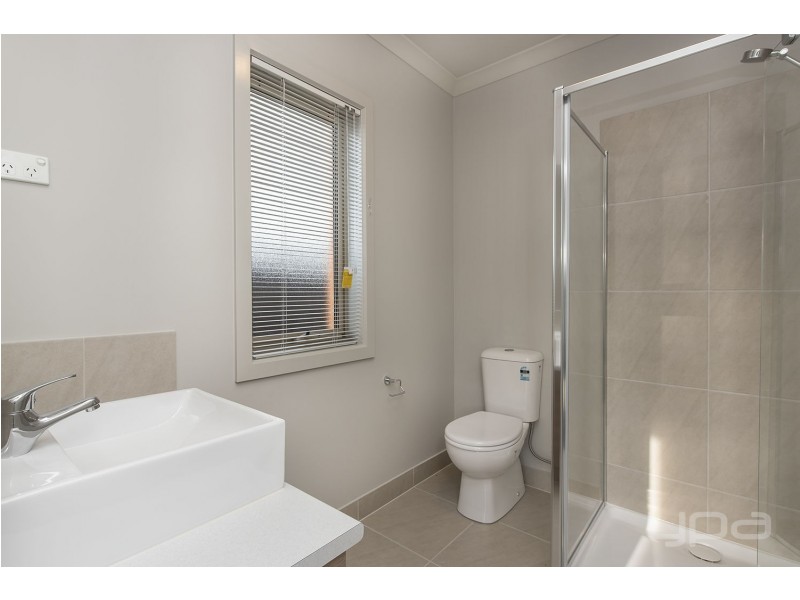 3 Mavi Avenue, Melton VIC 3337