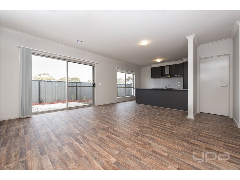 7 Mavi Avenue, Melton VIC 3337