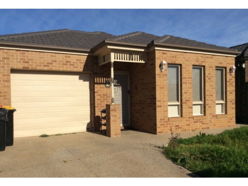 1/34 McBurnie Drive, Kurunjang VIC 3337