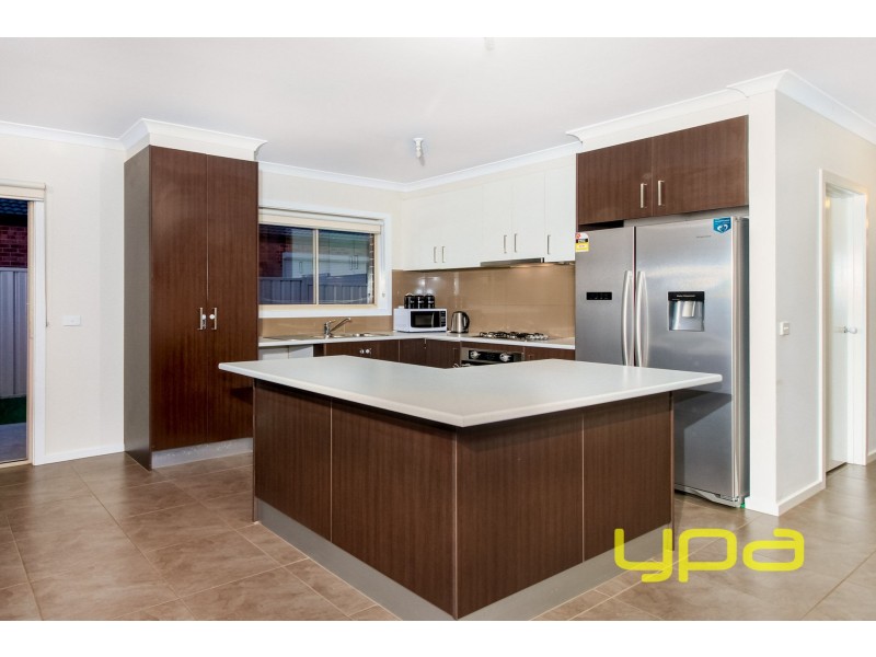 23 Riparian Way, Brookfield VIC 3338