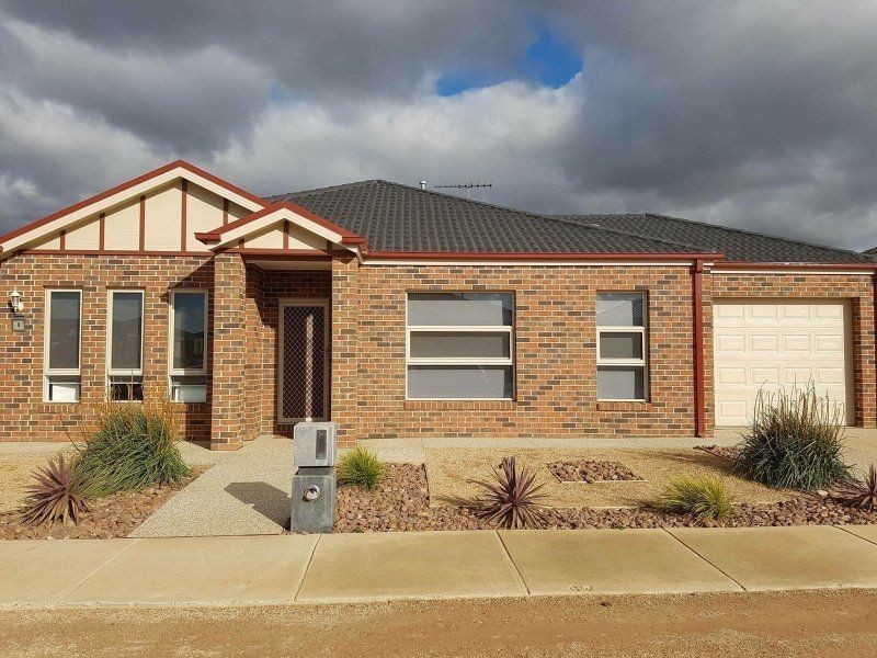 9 Finlay Avenue, Melton West VIC 3337