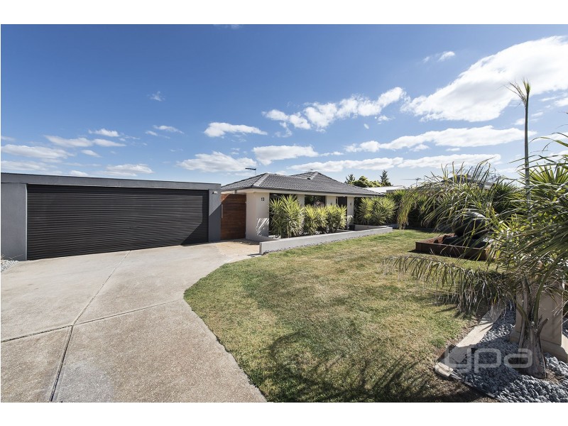 13 Sheepfold Court, Melton West VIC 3337