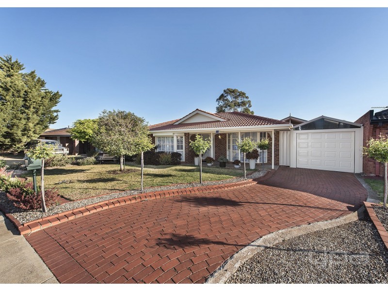 36 Cambrian Way, Melton West VIC 3337