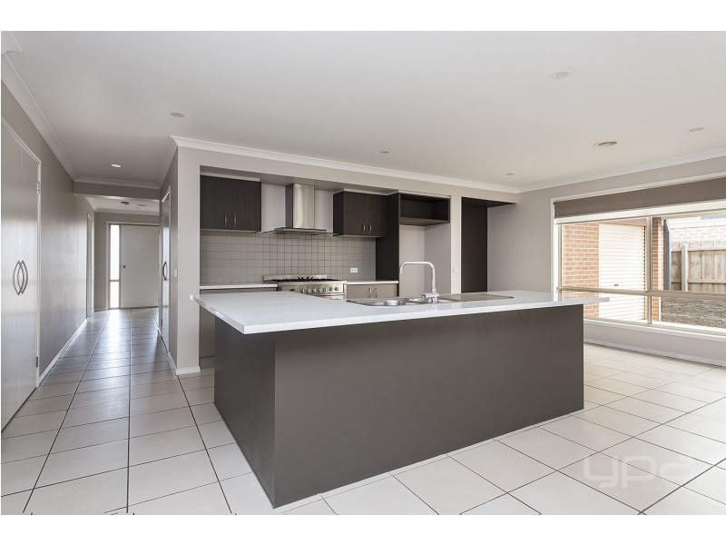 88 Dalray Crescent, Kurunjang VIC 3337