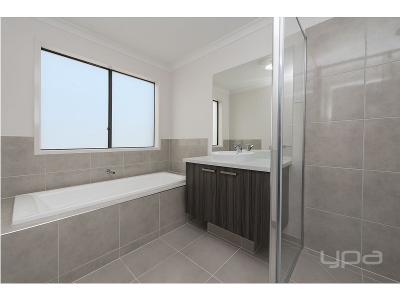 62 Turf Club Boulevard, Melton South VIC 3338