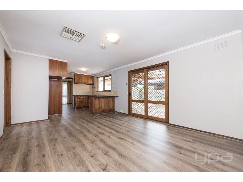 56 Campaspe Crescent, Brookfield VIC 3338