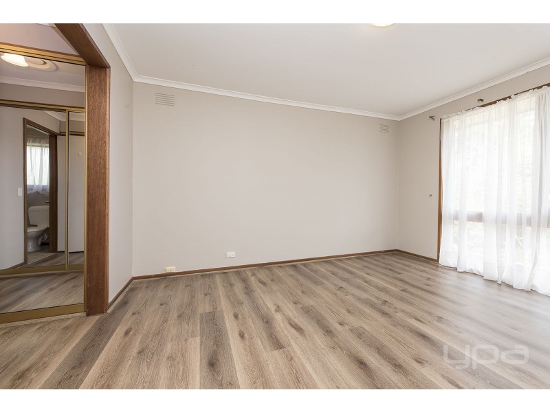 56 Campaspe Crescent, Brookfield VIC 3338