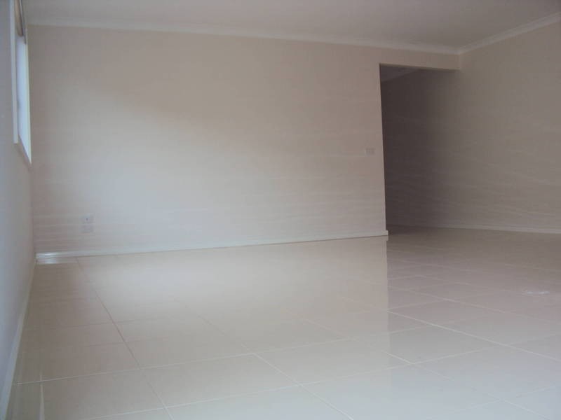 32 Wakefield Drive, Brookfield VIC 3338