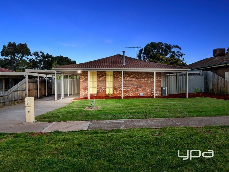 40 Pennyroyal Crescent, Kurunjang VIC 3337