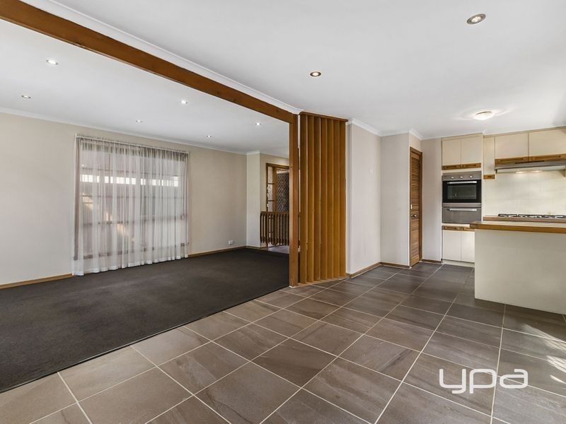 40 Pennyroyal Crescent, Kurunjang VIC 3337