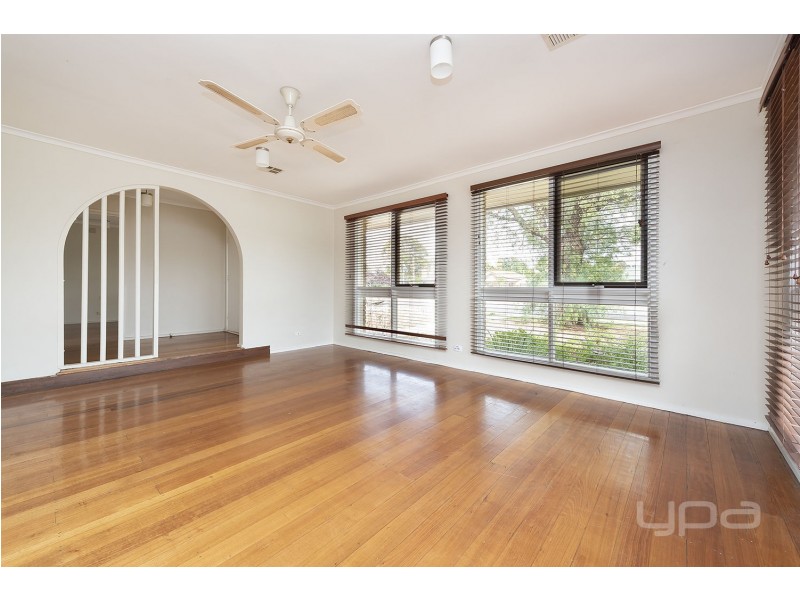 32 Dundas Street, Darley VIC 3340