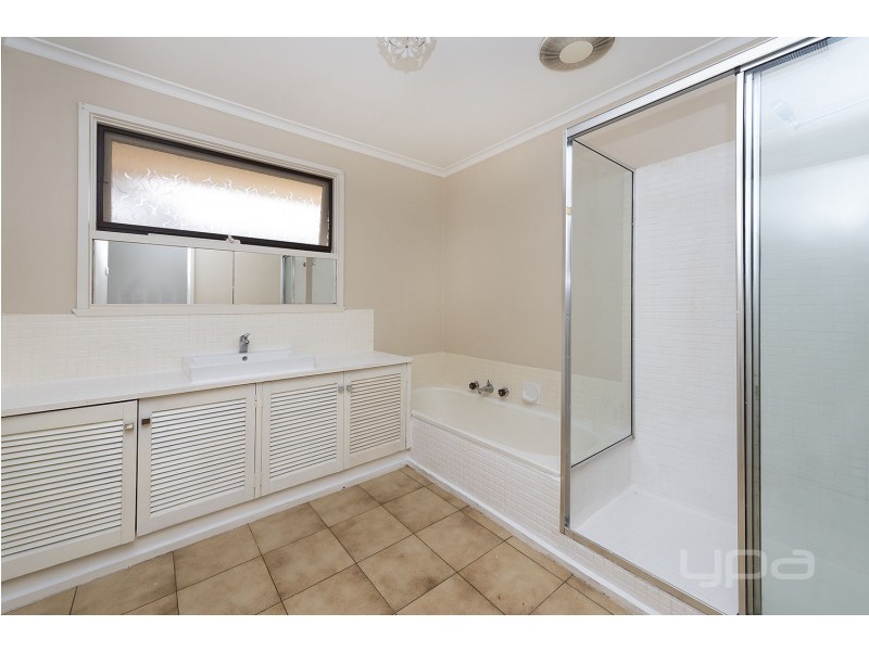 32 Dundas Street, Darley VIC 3340