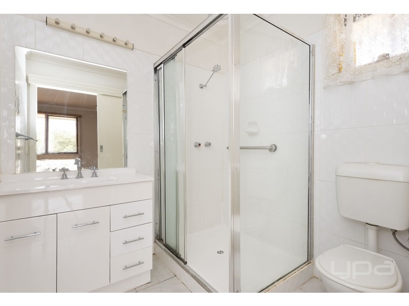 32 Dundas Street, Darley VIC 3340