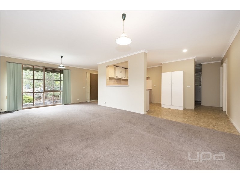 16 Narebar Court, Kurunjang VIC 3337