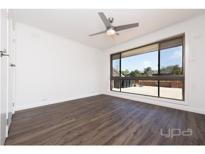 26 Perry Close, Melton VIC 3337