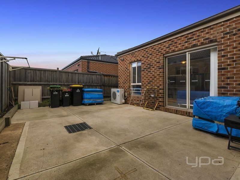 36  Viscosa Road, Brookfield VIC 3338