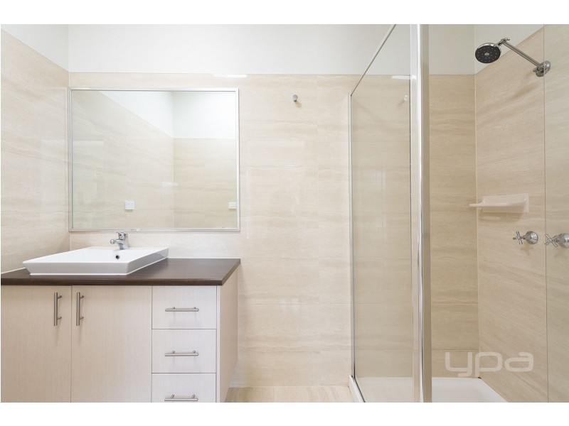 6 Blossom Avenue, Melton West VIC 3337