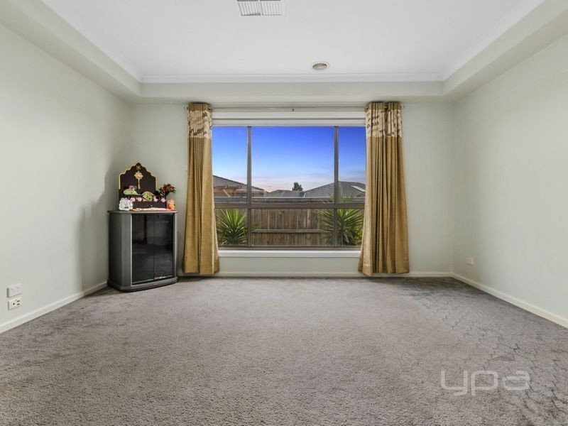 61 Turpentine Road, Brookfield VIC 3338