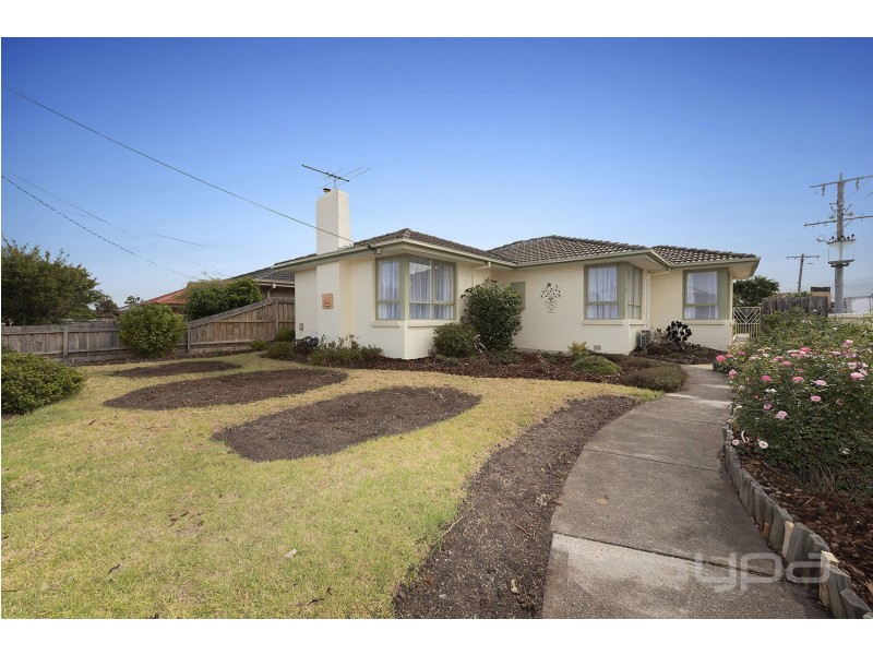 3 Robin Street, Melton VIC 3337