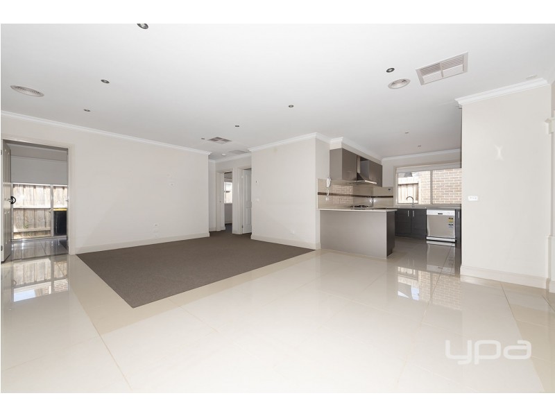 39  Barleygrass Crescent, Brookfield VIC 3338