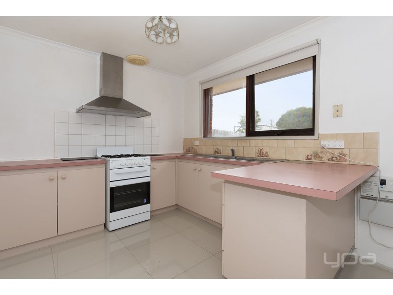 13 Harvey Street, Darley VIC 3340