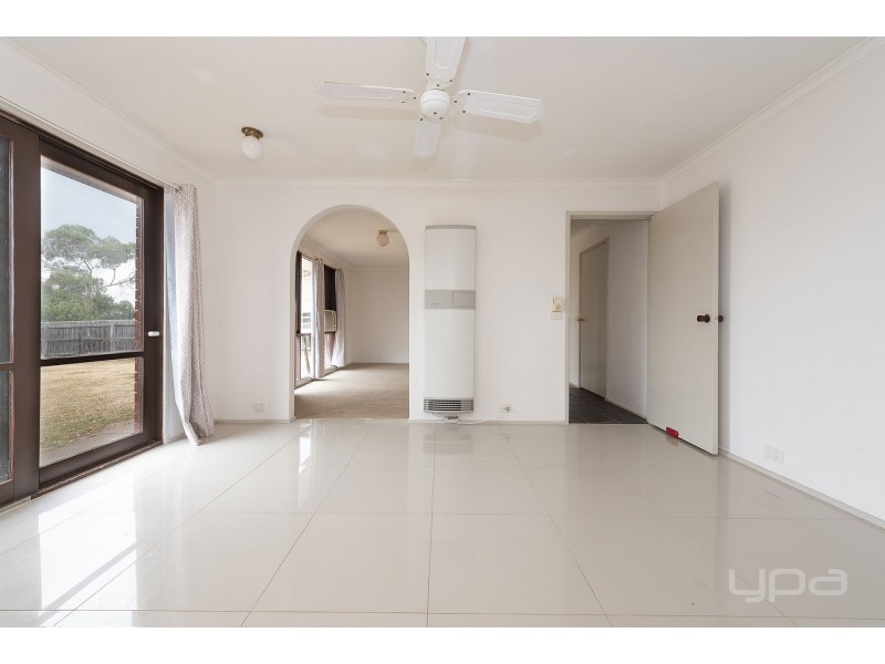 13 Harvey Street, Darley VIC 3340