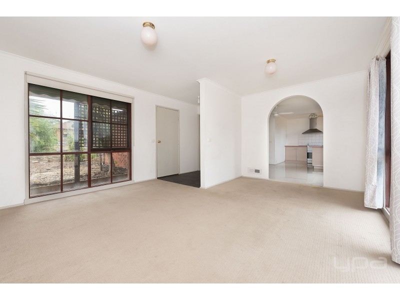 13 Harvey Street, Darley VIC 3340