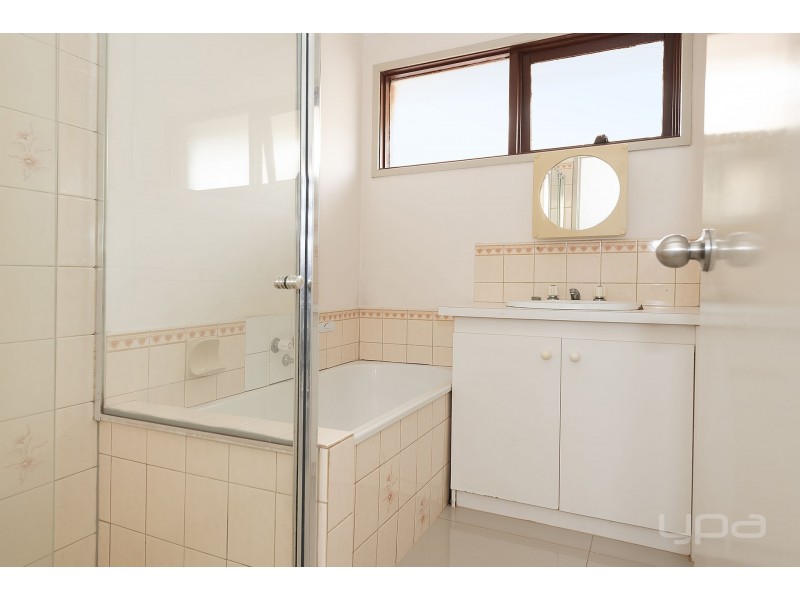 13 Harvey Street, Darley VIC 3340