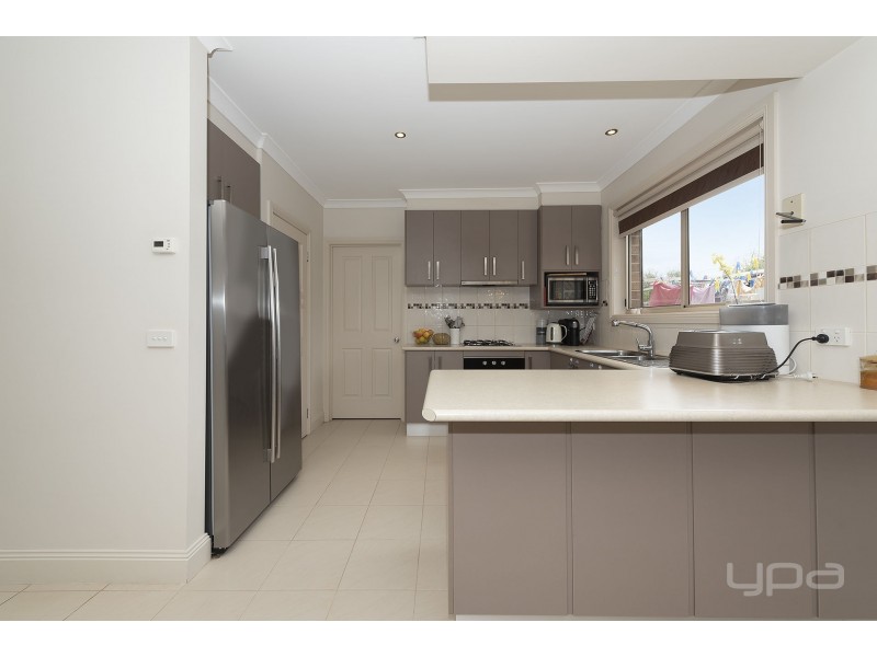 1 Claire Court, Kurunjang VIC 3337