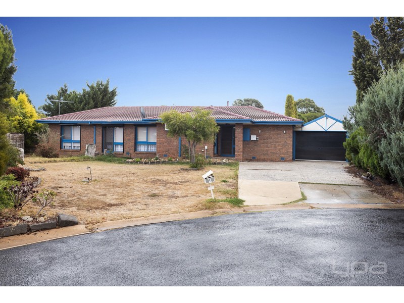 2 Lumea Place, Melton West VIC 3337