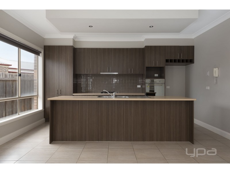 3/68 McBurnie Drive, Kurunjang VIC 3337