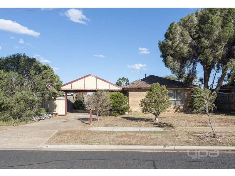 68 Hume Avenue, Melton South VIC 3338
