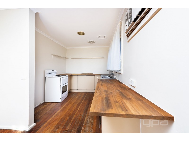 68 Hume Avenue, Melton South VIC 3338