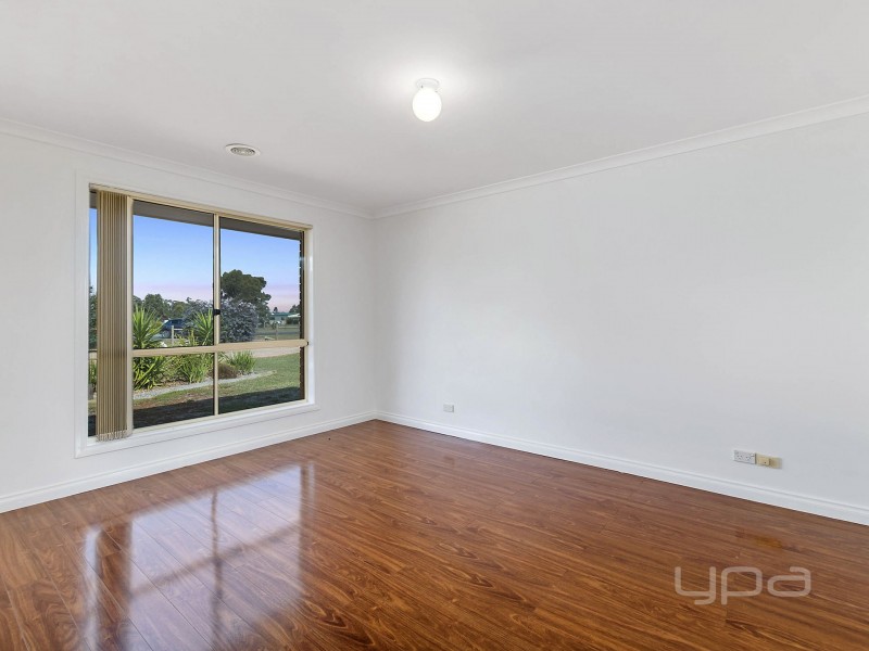 2 Riverview Drive, Hopetoun Park VIC 3340